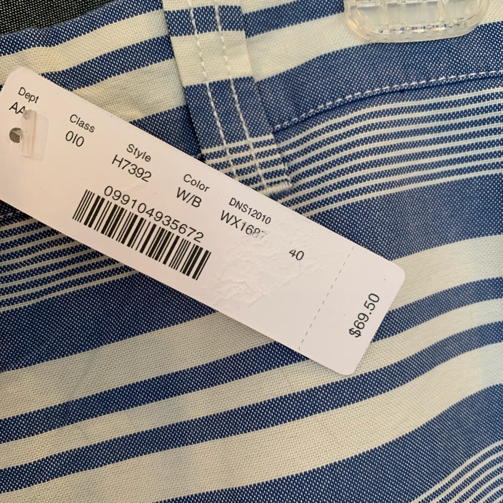 NWT J. Crew 9 Inch Oxford Short - Picture 4 of 5